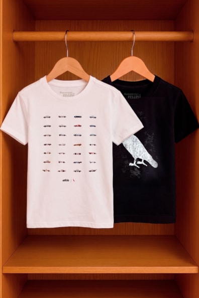 Kit 2 Camisetas Dark E Mosaico Carros